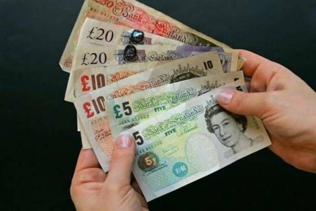 الإسترليني بصدد إنهاء سلسلة خسائر استمرت 7 أسابيع