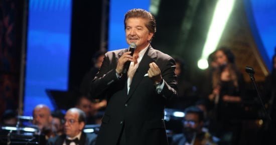 وليد توفيق يتألق في مهرجان الموسيقى العربية ويُشعل أجواء المسرح الكبير.. صور