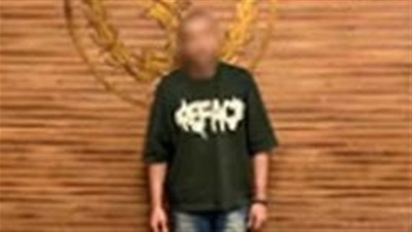 ورشة للتصنيع وصفحة للبيع، سقوط عاطل بحوزته 22 قطعة سلاح أبيض في عين شمس