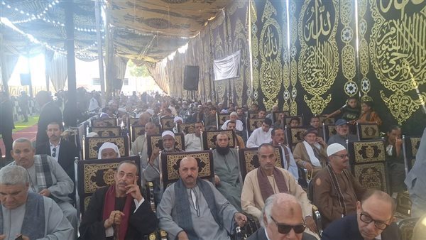 "الكفن" ينهي 15 عاما من الخصومة الثأرية بين عائلتين في أسيوط (فيديو)