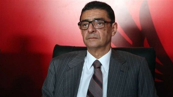 رسالة مؤثرة من الأهلي إلى محمود طاهر رئيس النادي السابق