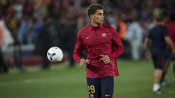 حمزة عبد الكريم يعود لتدريبات برشلونة قبل مواجهة خيتافي