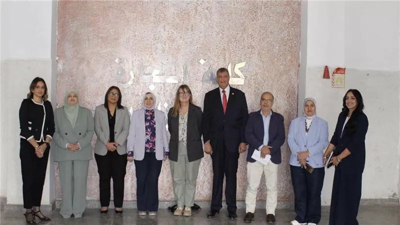 جامعة بنها تستقبل وفد كانتربري كريست البريطانية لمتابعة انطلاق الدراسة بالبرامج الأكاديمية