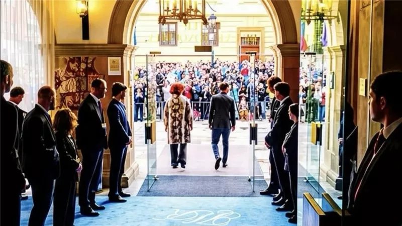 استقبال أسطوري، ميسي يصل "أوفييدو" لتكريمه بجوائز أميرة أستورياس 2026 (فيديو)