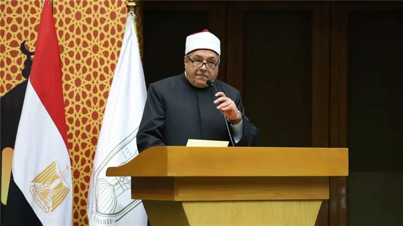 الشيخ أيمن عبد الغني: بناء الإنسان وترسيخ الهوية الوطنية في مقدمة رسالة الأزهر التعليمية