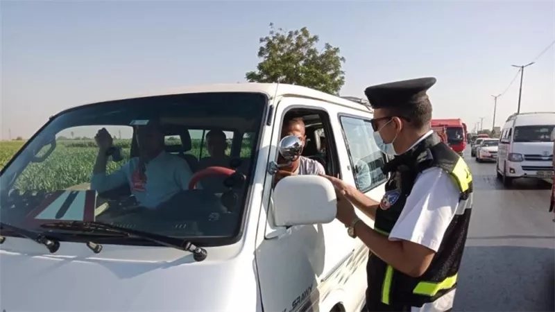 خلال 24 ساعة، 110 آلاف مخالفة مرورية و5 ملايين جنيه وطنين من الدقيق
