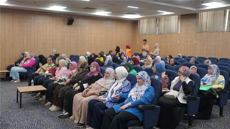 رئيس جامعة عين شمس يفتتح حملة التوعية والكشف المبكر عن أورام الثدي