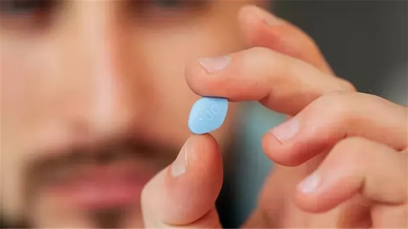 اتهام مهندس بقتل زوجته باستخدام عقاقير طبية.. وجنايات المنيا تؤجل محاكمته للغد
