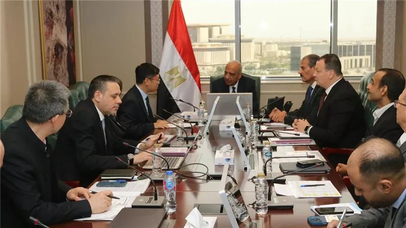 وزير الكهرباء: مستمرون في تطوير وتحديث الشبكة القومية