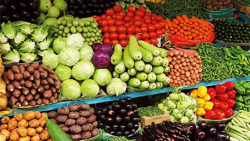 سعر الخضار اليوم، ارتفاع مفاجئ في 9 أصناف والطماطم تسجل 20 جنيها "جملة"