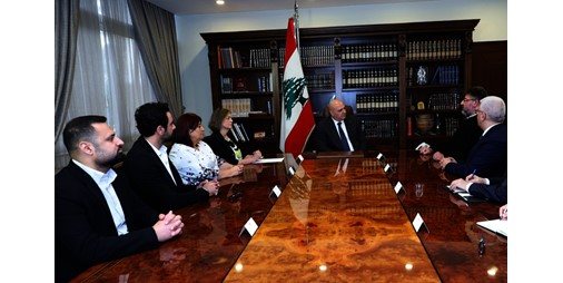 عون يُحيل مشروع قانون موازنة العام 2027 إلى مجلس النواب ويعتبر أن تمسك الجنوبيين بأرضهم أبلغ رد على الاعتداءات الإسرائيلية