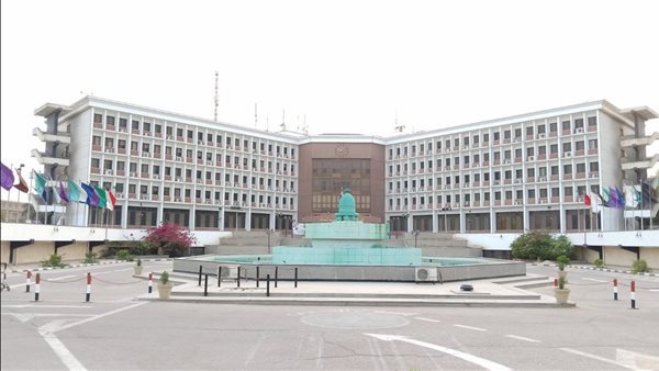 بالقلم الأحمر، فيتو تكشف عن خطاب سري لرئيس جامعة أسيوط السابق يحظر مخاطبة الجهات العليا (مستند)