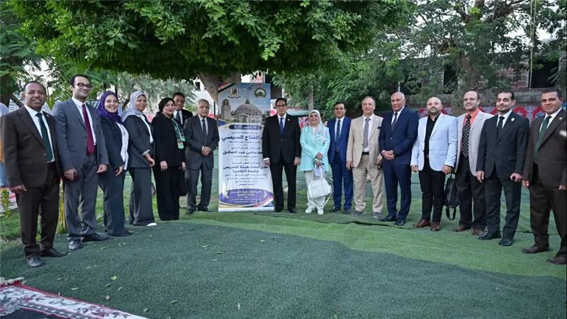 رئيس جامعة القاهرة يفتتح المقر الجديد لنادي أعضاء هيئة التدريس