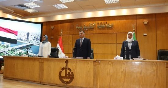 محافظ القليوبية يوجه بترجمة توجيهات الرئيس السيسى إلى إجراءات تنفيذية لتحسين الخدمات
