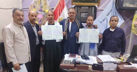 محافظ أسيوط: تسليم عقود تقنين جديدة لأراضى أملاك الدولة بالفتح