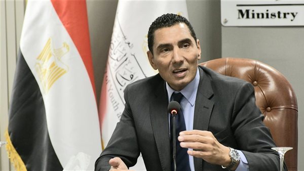 وزير الرياضة يهنئ منتخب الشباب بالفوز على الجزائر والتأهل رسميًا لأمم أفريقيا