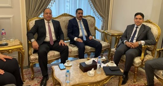 نواب البرلمان يترقبون انطلاق الجلسة الثالثة لحسم التصويت على تفويض فخامة الرئيس