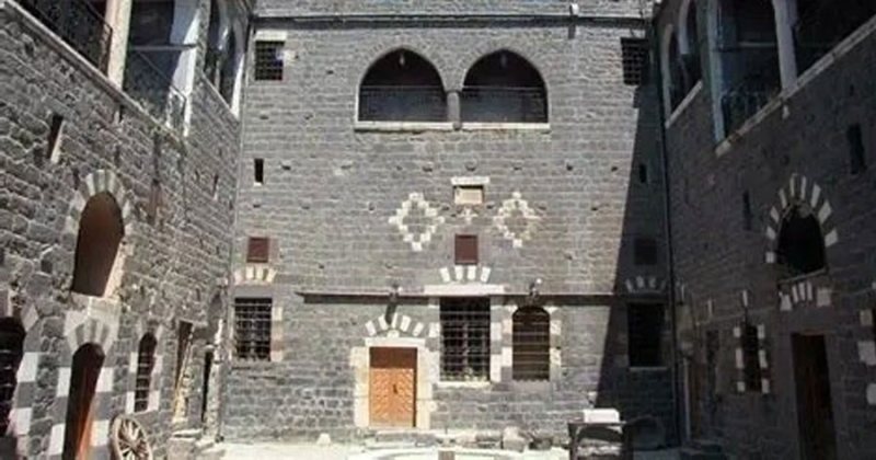 إنجاز 80 بالمئة من ترميم “قصر الزهراوي” بحمص