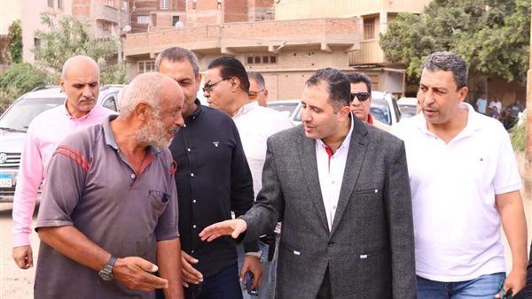 محافظ دمياط يتابع أعمال رفع كفاءة طريق شط جريبة