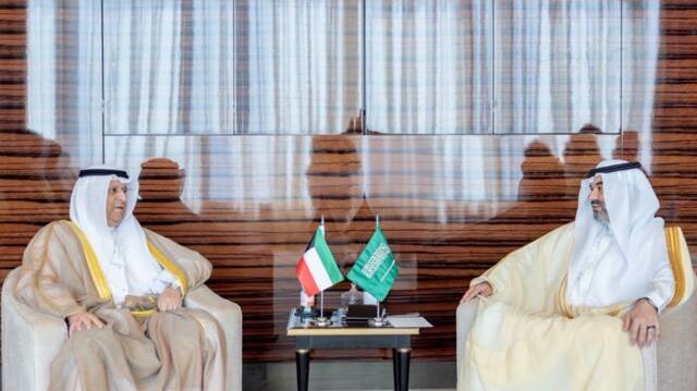 وزيرا الاتصالات الكويتي والسعودي يبحثان تعزيز التعاون الرقمي وتطوير العلاقات