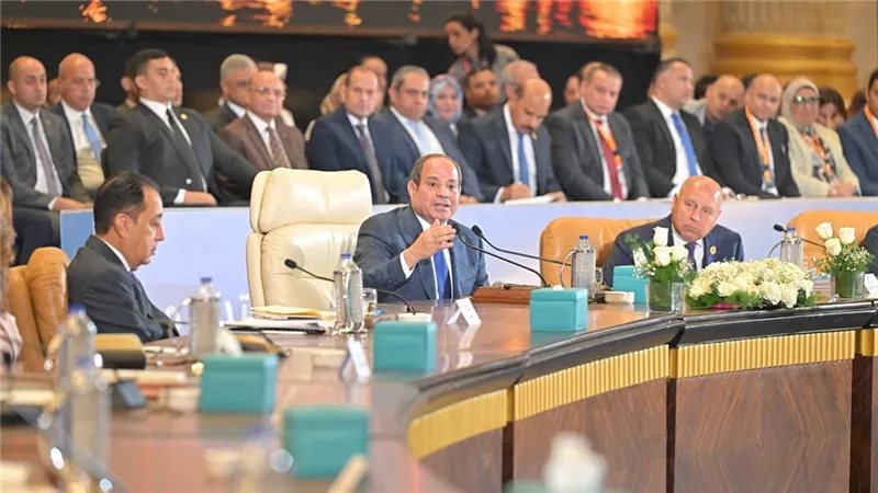 ملف أمن الوطن والمواطن "الأبرز"، برنامج جلسات اليوم في منتدى مصر بمشاركة السيسي