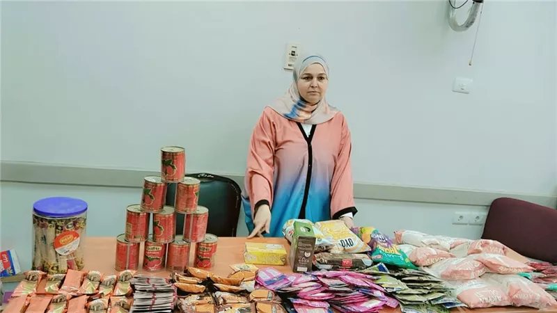 ضبط 1082 قطعة غذائية منتهية الصلاحية و20 كجم لحوم مذبوحة خارج المجازر بكفر الشيخ
