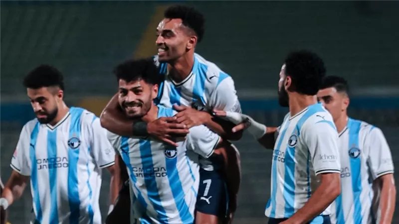 بيراميدز يقسو على المريخ بنتيو بثلاثية في الشوط الأول (صور)