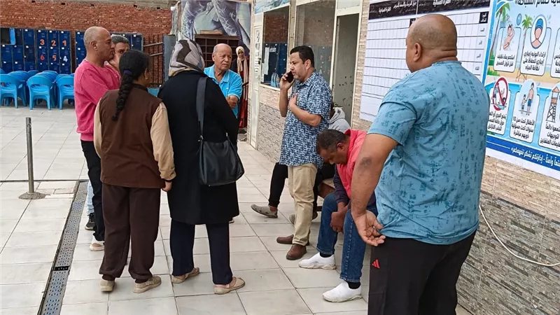 رفضوا فتح الغرفة وقالوا معطلة، مفاجآت في تفتيش الشباب والرياضة على حمام سباحة نادي شبرا الخيمة
