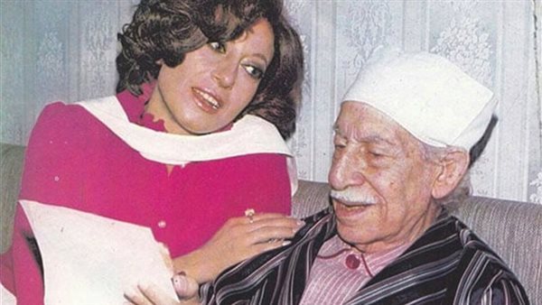 لماذا لقب توفيق الحكيم بعدو المرأة والكرة؟.. حكايات من حياة أديب البرج العاجي