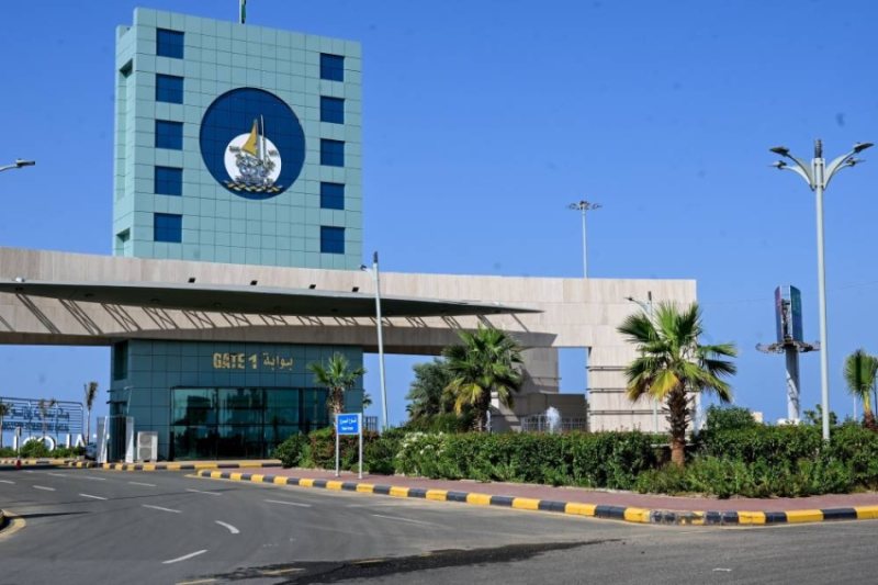 جامعة جازان تعزز استراتيجيتها الخضراء تزامنًا مع موسم التشجير الوطني 2026