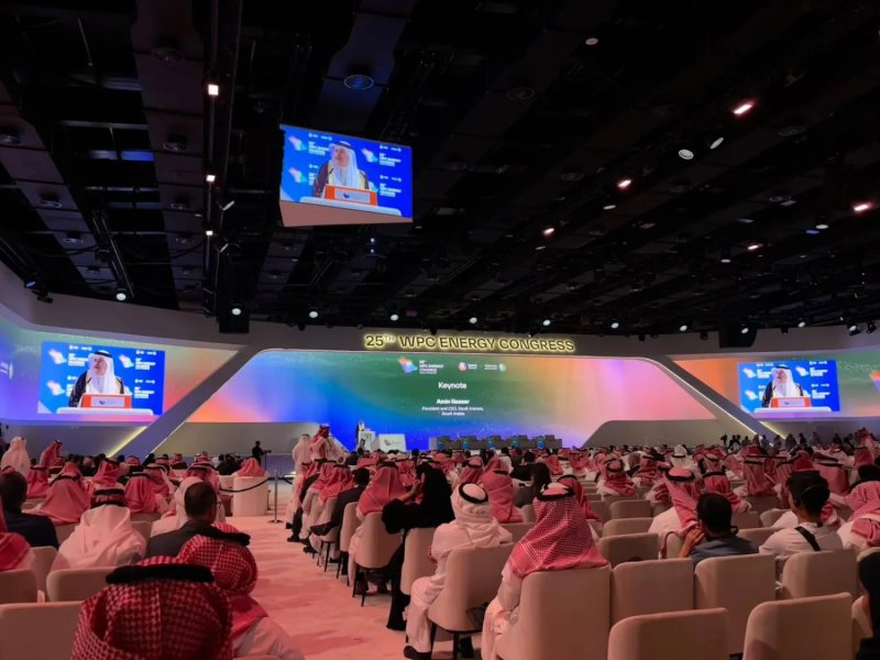 مؤتمر البترول العالمي.. أرامكو السعودية تحذر من خطر يهدد العالم