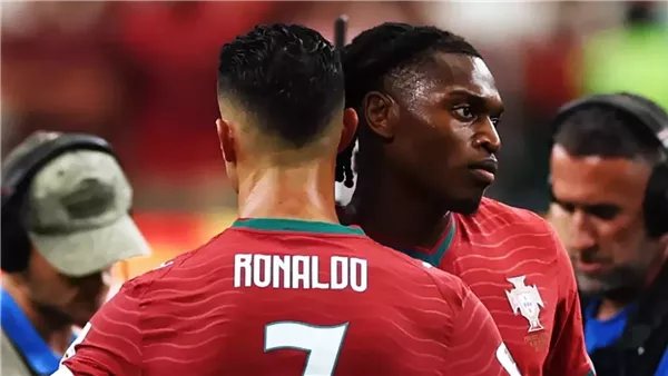 يرتديه مضطرًا، سر حصول رافائيل لياو على القميص رقم 7 في منتخب البرتغال بعد أزمة رونالدو