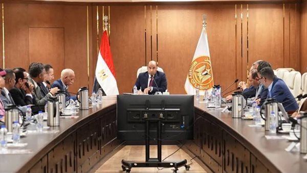 القومي لحقوق الإنسان يشارك في مناقشة تعديلات قانون المنظمات النقابية العمالية