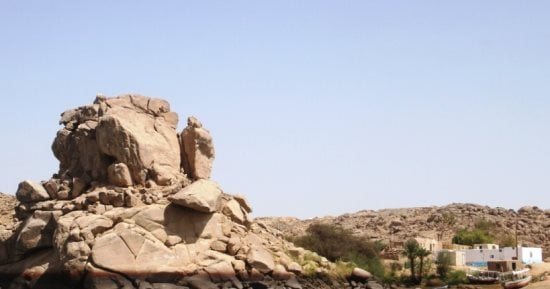 أسوان.. لوحة طبيعية تجمع صفاء النيل وسحر الجبال والصخور