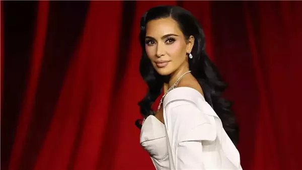 كيم كارداشيان تواجه أزمة صحية جديدة، تشخيص بالتهاب المريء يثير مخاوفها من السرطان