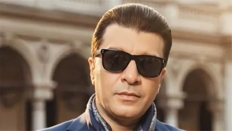 مصطفى كامل يلوح بالتصعيد القانوني بعد تسريب رسائل خاصة: "مش هسيبك أنت ولا اللي معاك"