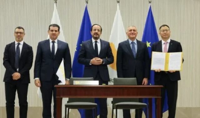 اتفاقية لتطوير حقل كرونوس القبرصي تمهيداً لنقل الغاز لمصر وتصديره إلى أوروبا