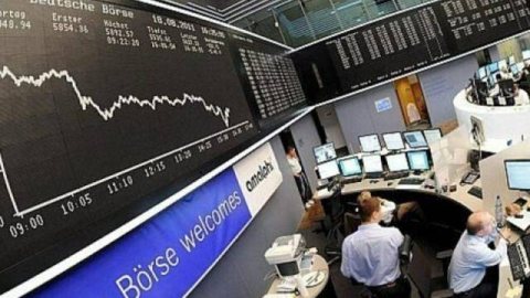 اضطرابات فرنسا تضغط على الأسهم الأوروبية وسط مخاوف المستثمرين