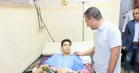 محافظ المنوفية يقرر صرف مكافأة 70 ألف جنيه للأطقم بمستشفى الجراحات المتخصصة