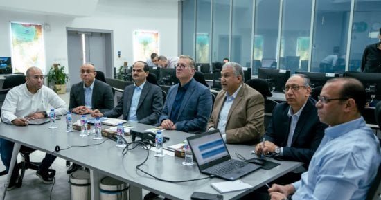 وزير البترول يتفقد مركز التحكم القومي للغاز الطبيعي