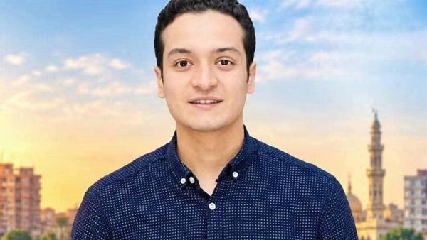 استشاري مخ وأعصاب شهير بجامعة طنطا، استدعاء الطبيب المعالج للمتهم بقتل والديه في محلة مرحوم