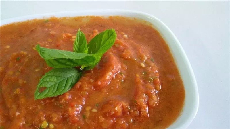طريقة عمل الدقوس في البيت بخطوات سهلة وطعم حار مميز