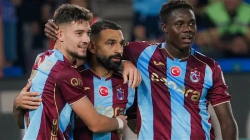 "سلطان" في قلعة طرابزون، محمد صلاح يقهر العملاق التركي "بشكتاش" ويسخر من رئيسه على طريقته الخاصة