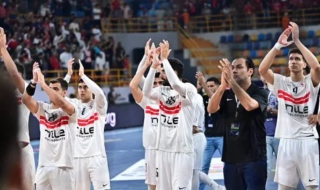 الزمالك ينهي الشوط الأول متقدمًا على بترو أتلتيكو 21-12 في نصف نهائي أفريقيا لليد