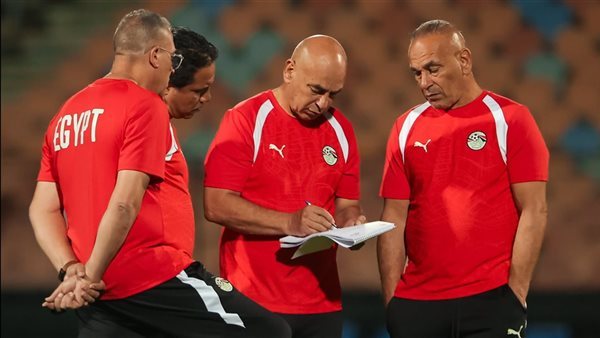 حقيقة أزمة إبراهيم حسن مع لاعبي منتخب مصر والقطيعة مع خالد الدرندلي