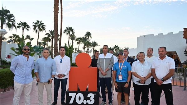 محافظ جنوب سيناء يطلق إشارة البدء للبطولة العالمية للترايثلون بمشاركة 42 دولة
