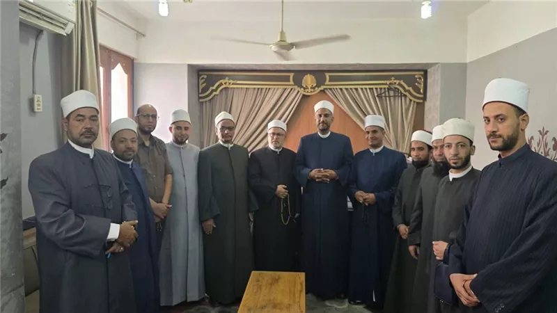 تجوب المساجد والمدارس والمقاهي ومراكز الشباب، الإسماعيلية تستقبل قافلة مجمع البحوث الإسلامية