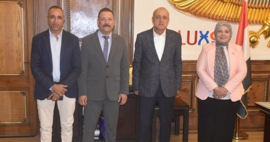 محافظ الأقصر يستقبل مدير مرفق الإسعاف الجديد لبحث تطوير الخدمات وسرعة الإستجابة