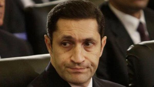 فاكر نفسه مصب طلع منبع، علاء مبارك يسخر من كلام الوزير الإثيوبي المستفز بشأن السد العالي