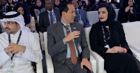 رئيسا البورصة وهيئة الاستثمار يشاركان في مناقشات تمويل التنمية وريادة الأعمال